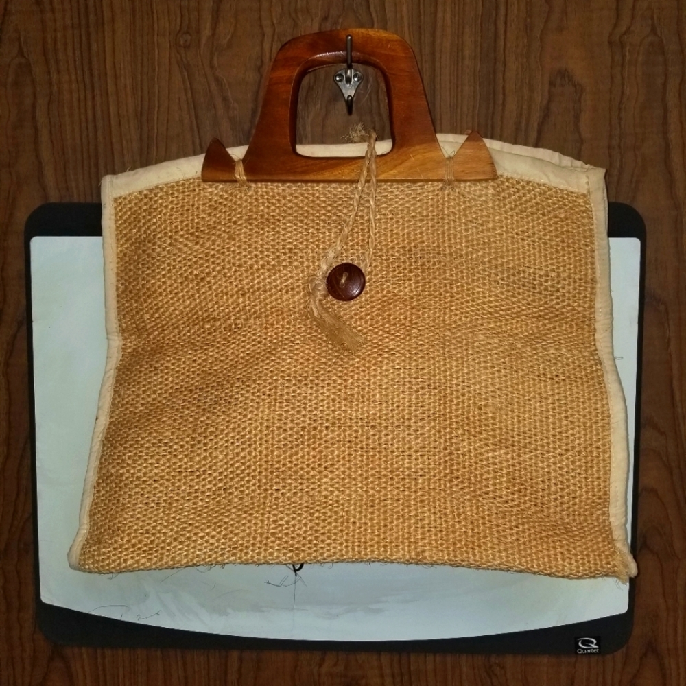 Women's Woven Cotton Wood Handle Tote Bag